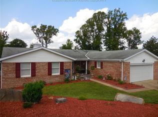 126 Woodbridge Dr, Charleston, WV