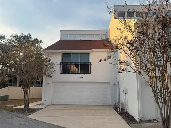 9548 Orange Valley Ct, Tampa, FL 33618
