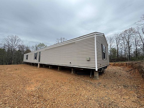4th image of 109 Madison Ln