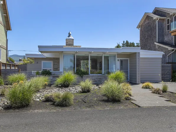 2391 Ocean Vista Dr, Seaside, OR 97138