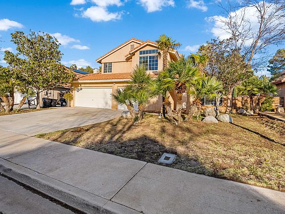 2nd image of 40264 Castana Ln