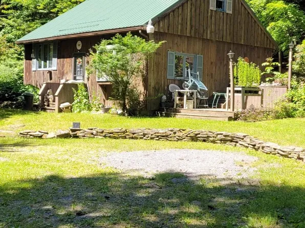 977 Cotton Hill Road, Berne, NY 12023