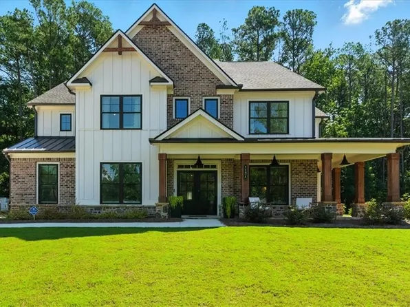 1134 Low Water Xing NW, Acworth, GA 30101