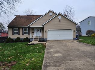 176 Overhill Rd, Youngstown, OH 44512