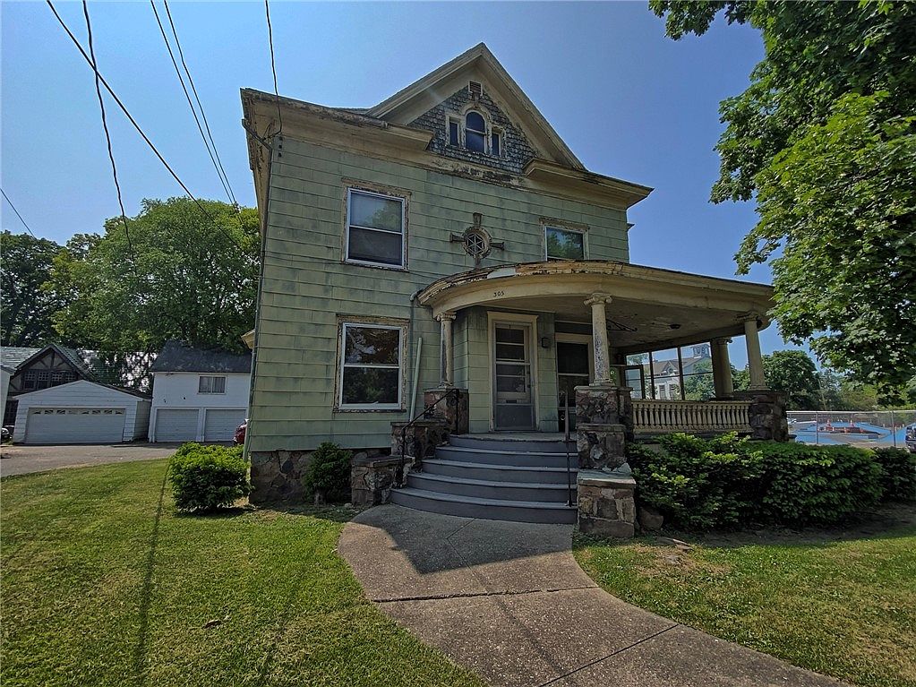 305 East Ave, Newark, NY 14513 Zillow