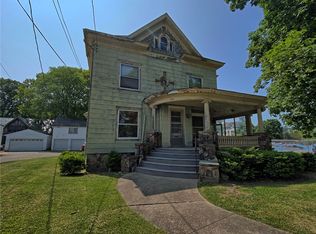 305 East Ave, Newark, NY 14513