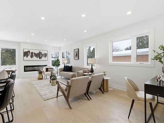 3rd image of 3 Blithfield Ave