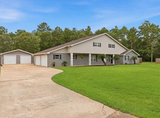 7165 Carroll Ln, Beaumont, TX 77713