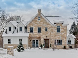 4616 Lee Ave, Downers Grove, IL 60515