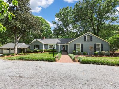 521 Buckingham Rd, Winston Salem, NC, 27104