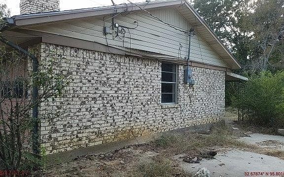 3rd image of 694 Vz County Road 1134