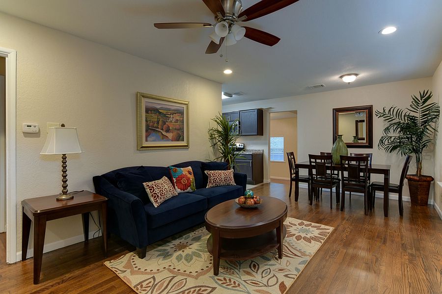 1st image of 532 W Hermosa Dr