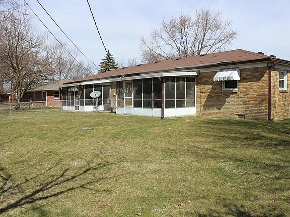Screened Porch