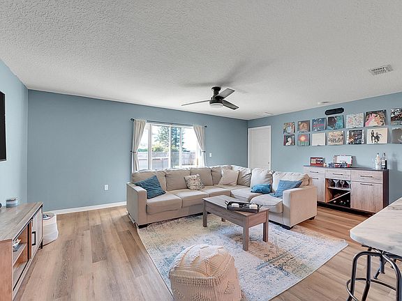 5th image of 2644 SE Dozier Lane