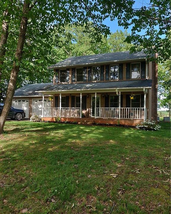 1st image of 405 Benbow Dr