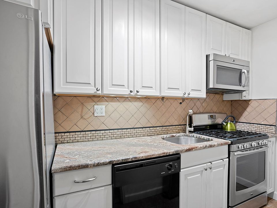 1st image of 333 E 75th St APT 3A
