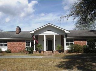 972 N Shem Dr, Mount Pleasant, SC 29464