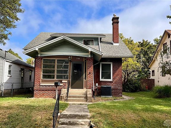 2nd image of 738 Greenlawn Ave
