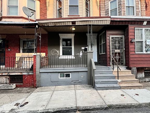 3rd image of 233 N Ramsey St