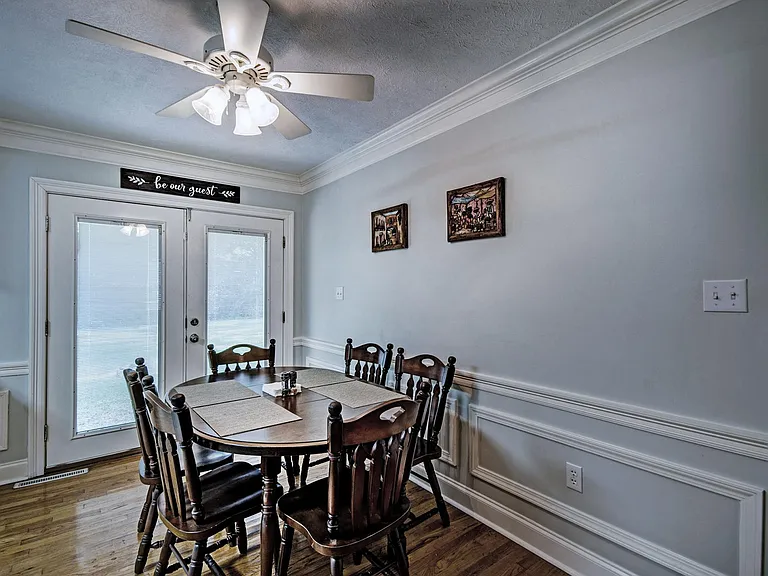 731 Reddoch Dr — Photo 18