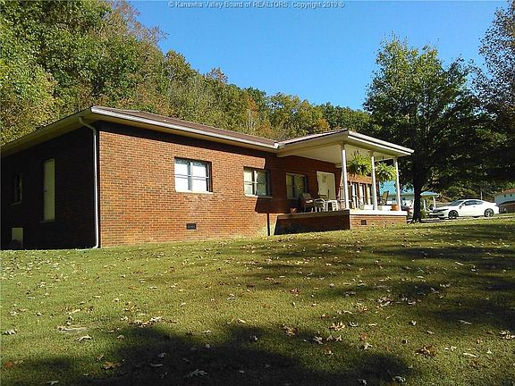 2nd image of 16 Water Ln