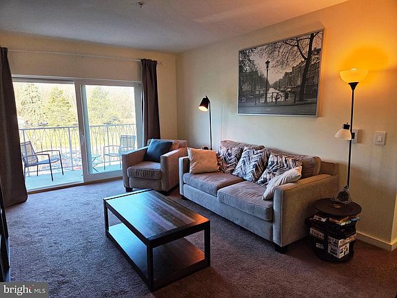 3rd image of 1600 Church Rd APT B216