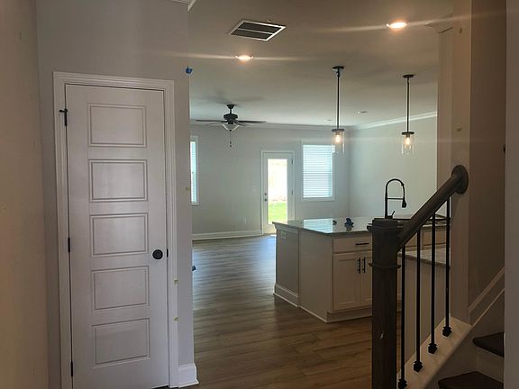3rd image of 4713 Cypress Park Dr