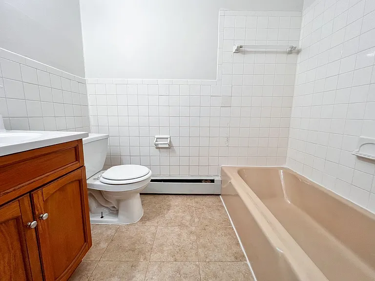 322 Hudson St / Luca Investments LLC — Photo 13