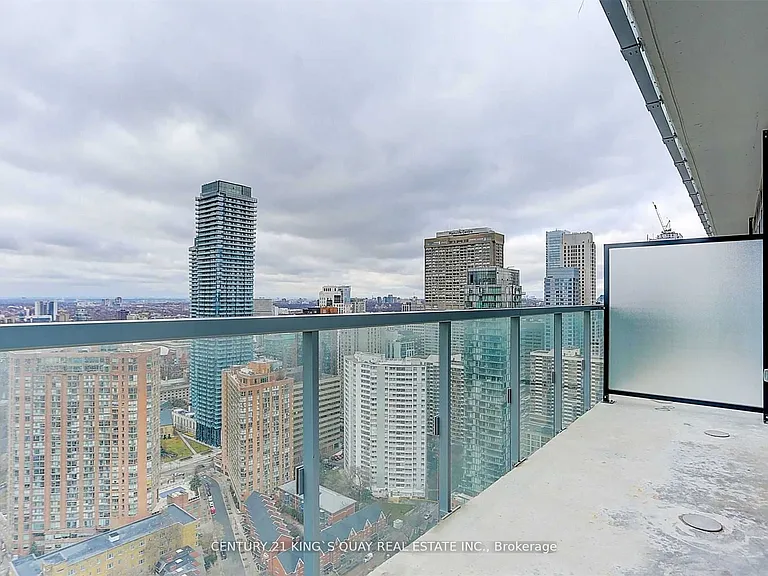 3 Gloucester St #3810 — Photo 9