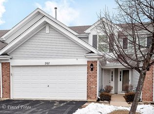 207 Macintosh Ave, Woodstock, IL