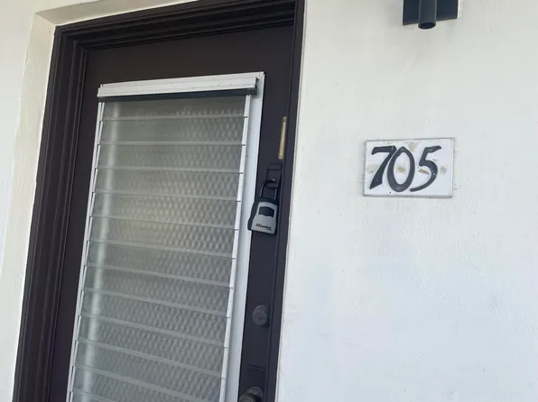 705 Normandy Ln #O, Delray Beach, FL 33484