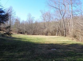 1&1A Hollyberry Cir, Hayesville, NC 28904