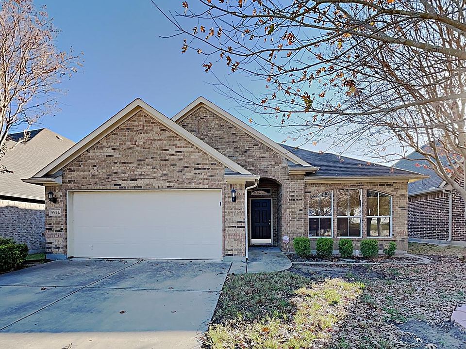 1st image of 9933 Rolling Hills Dr