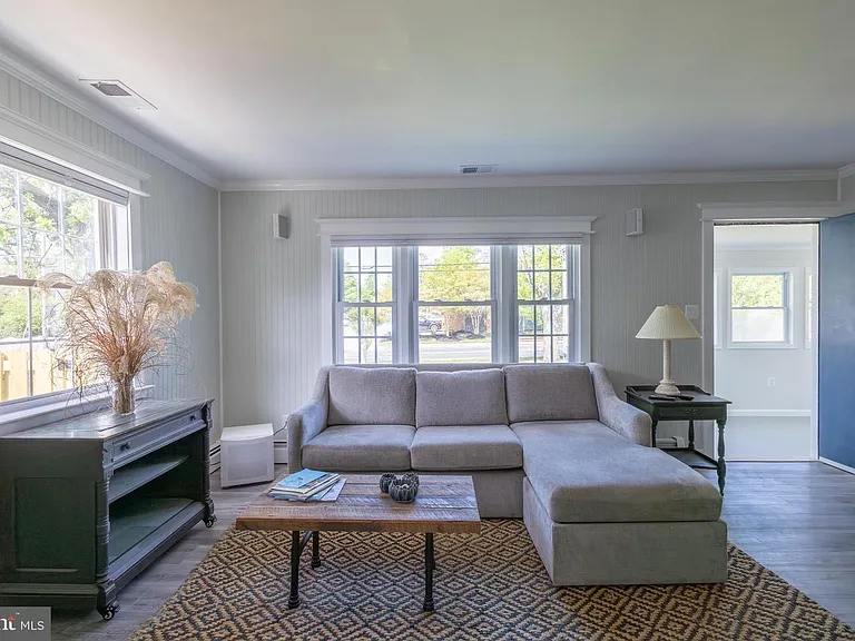 1303 Bay Ridge Ave — Photo 4