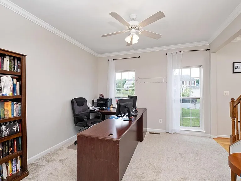 662 Holly Hill Dr — Photo 10