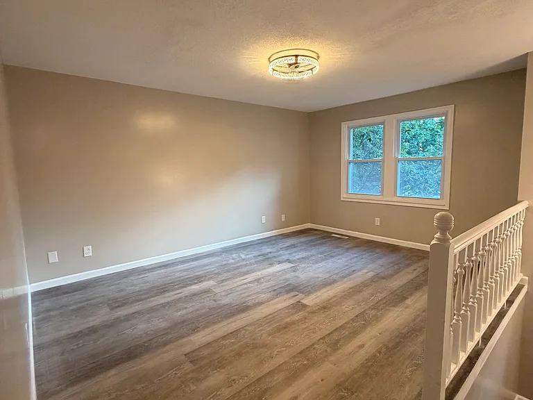 1632 S Kenwood St — Photo 10