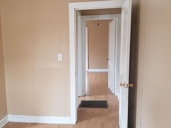 2nd image of 311 Stansbury St #311STANSBU