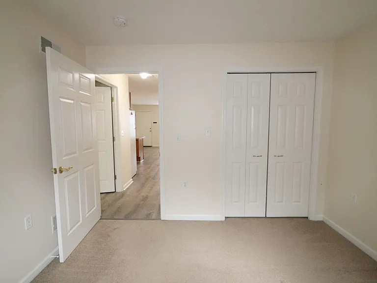 88 Oriole Dr — Photo 15