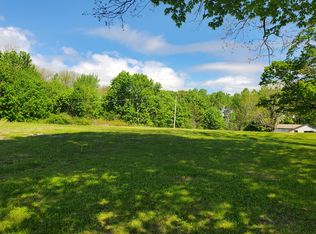 22 Highland St, Rockland, ME 04841