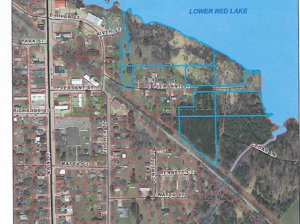 E Pleasant St, Gresham, WI 54128