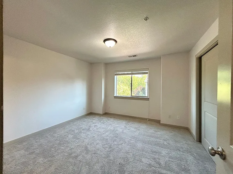 Edy Road Townhomes — Photo 22
