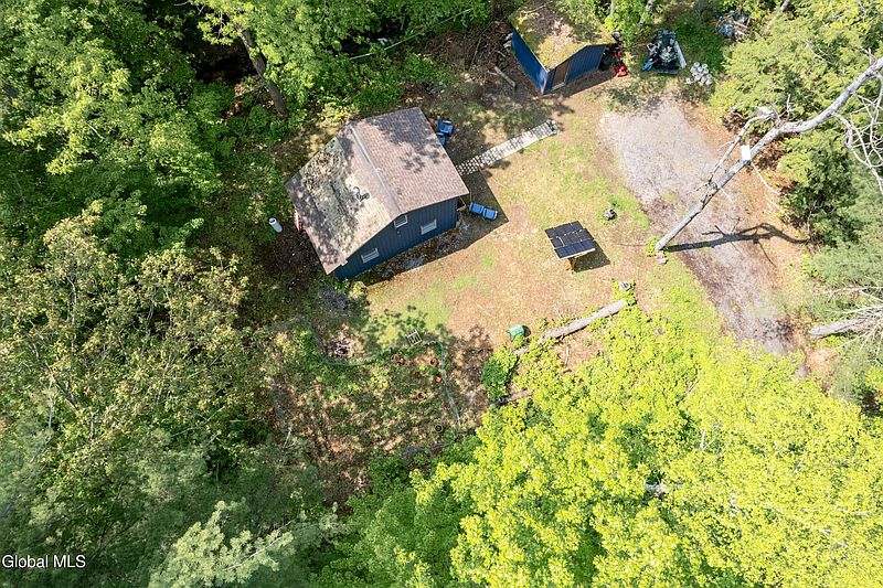 5th image of 1219 Mill Valley Road