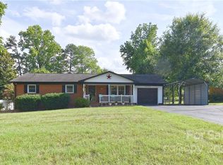 2428 Heavner Rd, Lincolnton, NC 28092