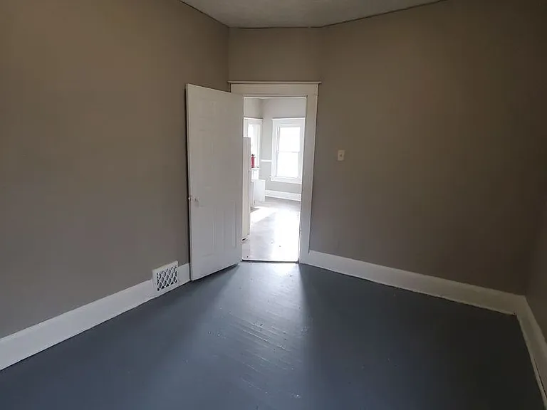 2403-2405 N 39th St. (Duplex) (Ace Property) — Photo 5