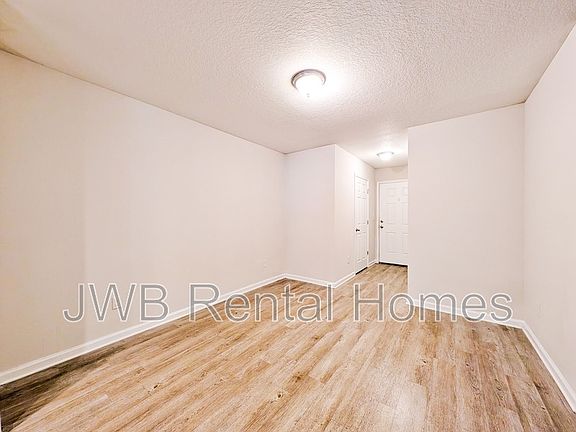 4th image of 8824 Jasper Ave