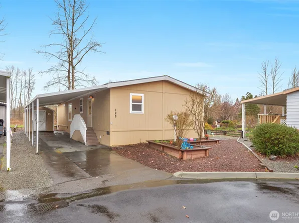 5900 64th Street NE #128, Marysville, WA 98270