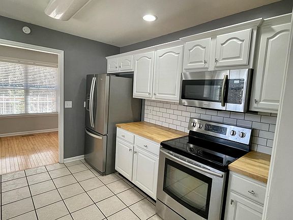 4th image of 762 S Seminole Dr