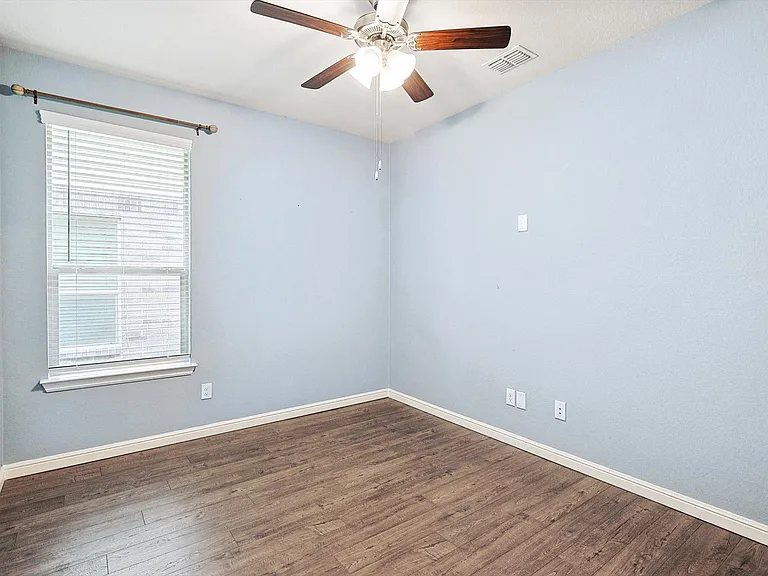 2108 Blackrail Ct — Photo 25