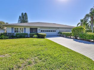 1703 Hammersmith Dr, Sun City Center, FL 33573