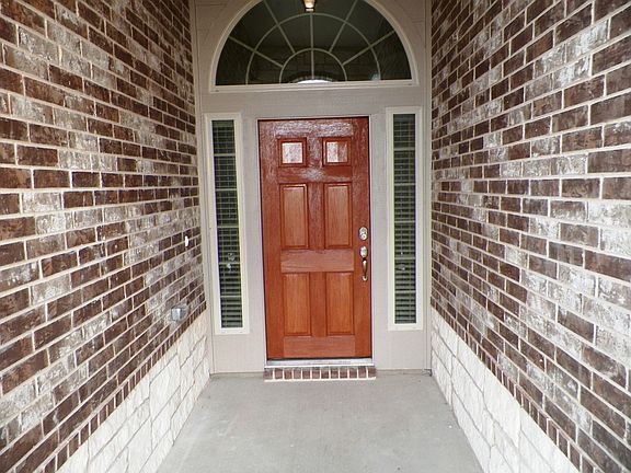 5023 Ledgestone Trail